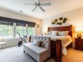 103landinglane_reelwaterfront-29