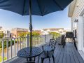 103landinglane_reelwaterfront-52