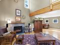 35-web-or-mls-7680CountryClub-15
