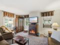 20-web-or-mls-21384ESharp-14