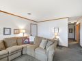23-web-or-mls-32745Hunt-09