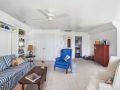 40-web-or-mls-25411ParadisePoint-40