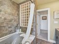 32-web-or-mls-14183RobertsDr-45