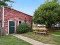 5686Main-5