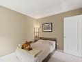 15-web-or-mls-200SchoolSt-38