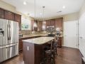 25-web-or-mls-200SchoolSt-28
